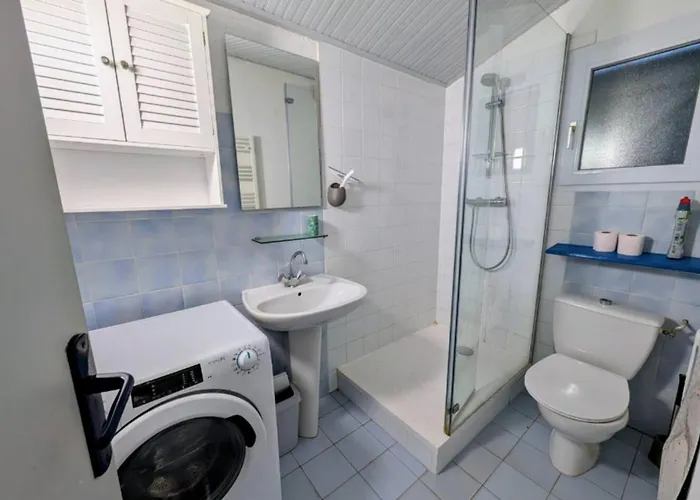 Pretty House In A Quiet Area 100m From The Nyaraló *