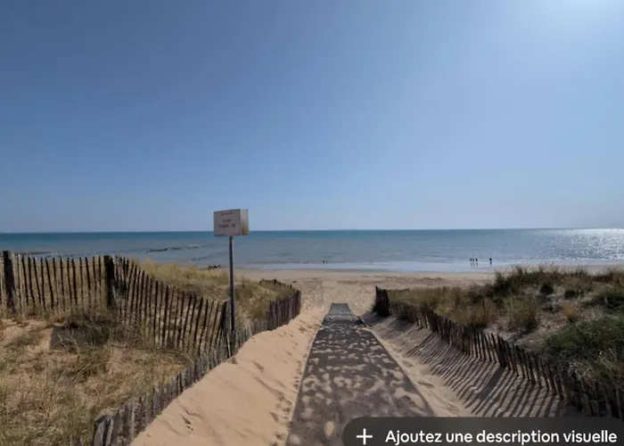 Nyaraló Pretty House In A Quiet Area 100m From The *